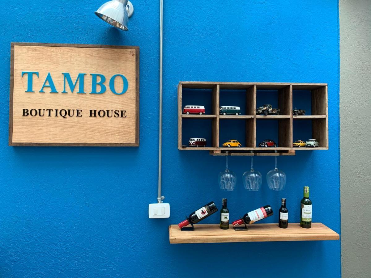 לינה וארוחת בוקר לטיסייה Tambo Boutique House מראה חיצוני תמונה